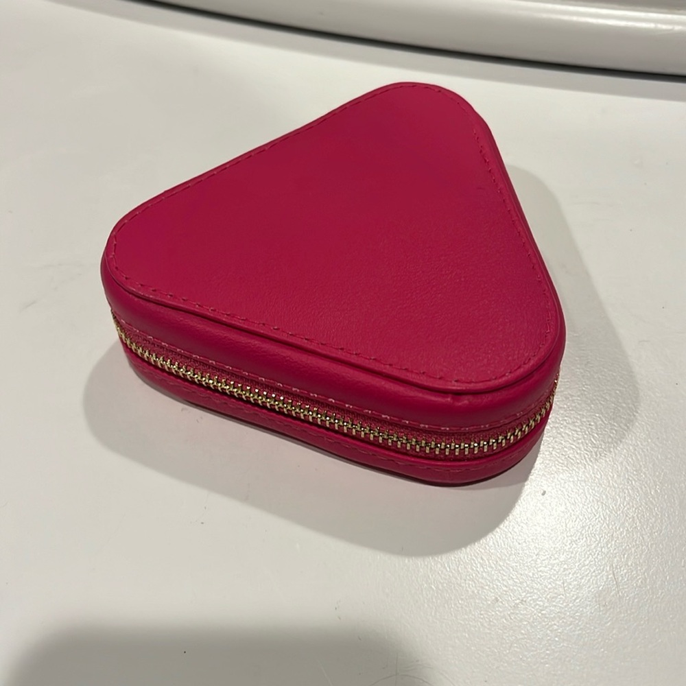 cute portable jewlery holder